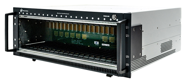 PXE21100  基于 21 插槽 PXIe 的机箱，带嵌入式控制器|Tabor